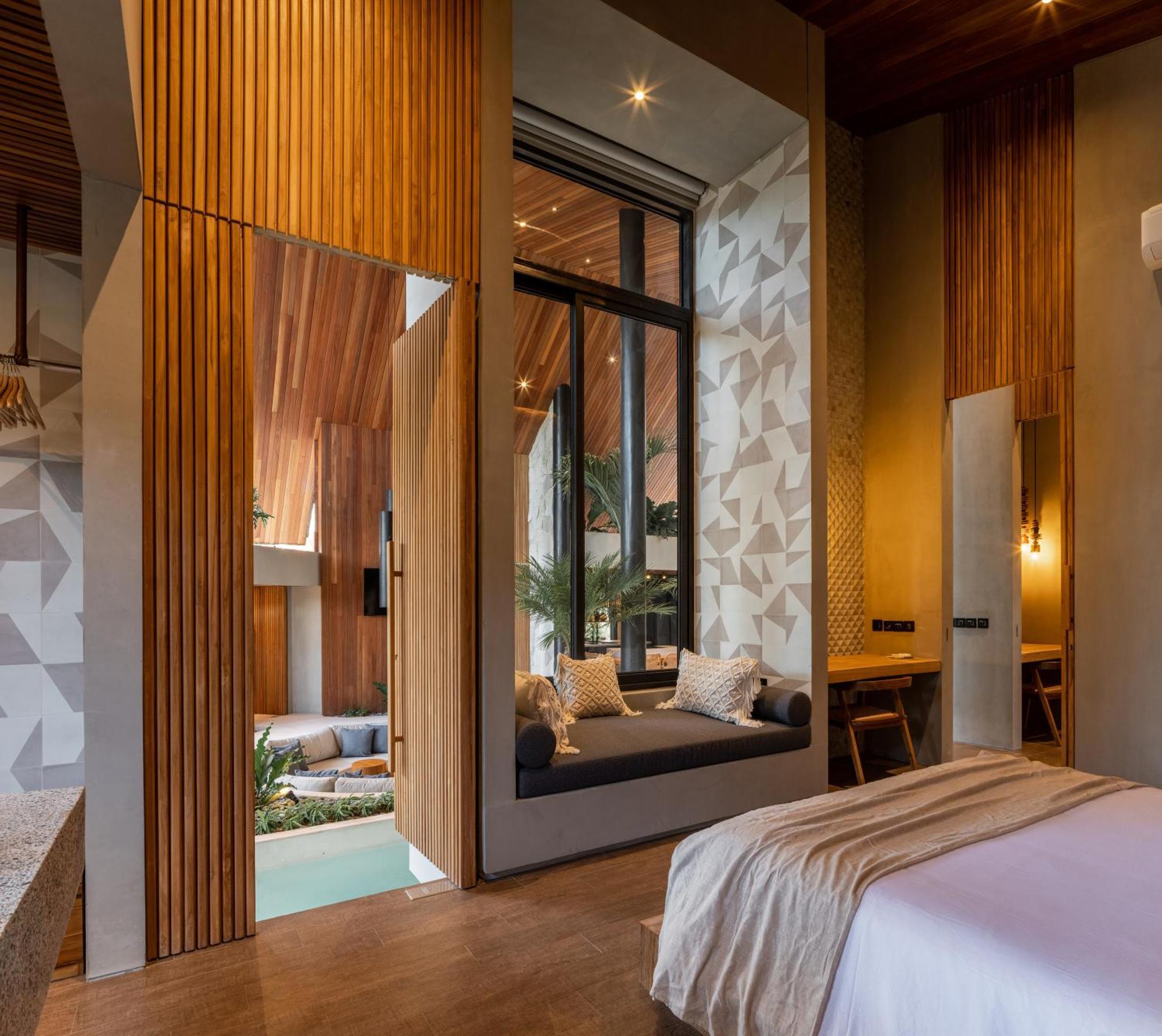 Villa Feh Bali By House Of Winds - Neo Tropical Eden Near Canggu Керобокан Экстерьер фото